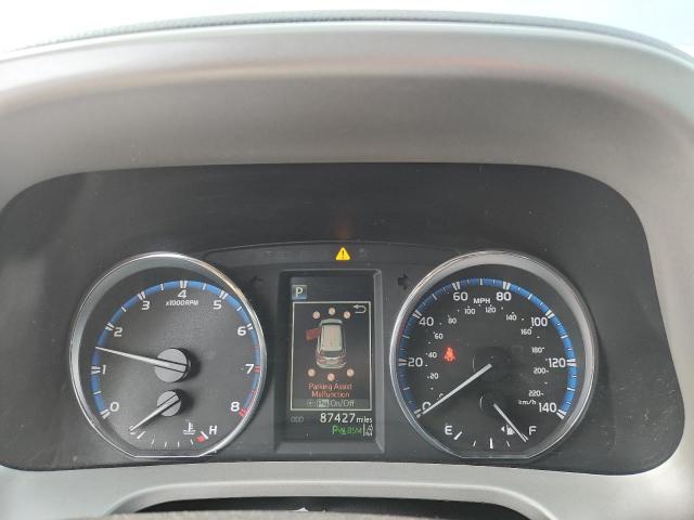 Photo 9 from auction – 2017 TOYOTA RAV4 LIMIT with VIN 2T3DFREV6HW679451