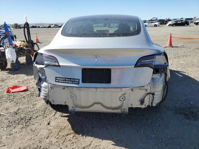 Photo 6 from auction – 2018 TESLA MODEL 3 with VIN 5YJ3E1EB6JF069311