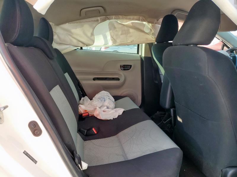 Photo 10 from auction – 2013 TOYOTA PRIUS C with VIN JTDKDTB36D1538210