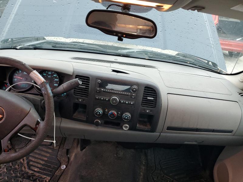 Photo 8 from auction – 2008 CHEVROLET SILVERADO with VIN 1GCEC14C48Z156363