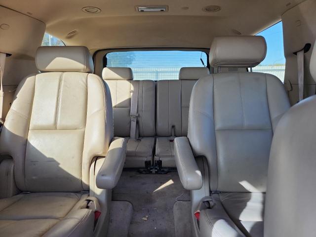 Photo 10 from auction – 2008 GMC YUKON with VIN 1GKFC13J98R137106
