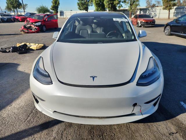 Photo 5 from auction – 2019 TESLA MODEL 3 with VIN 5YJ3E1EB2KF487138