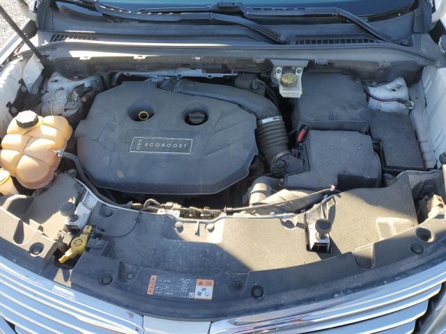 Photo 11 from auction – 2016 LINCOLN MKC RESERVE with VIN 5LMTJ3DH9GUJ11475
