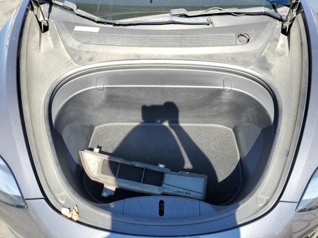 Photo 11 from auction – 2018 TESLA MODEL 3 with VIN 5YJ3E1EA5JF049865