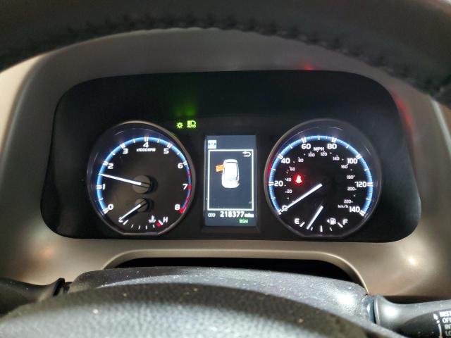Photo 9 from auction – 2017 TOYOTA RAV4 XLE with VIN 2T3RFREV1HW684482