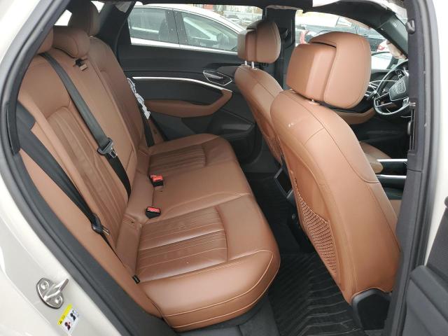 Photo 11 from auction – 2019 AUDI E-TRON PRO with VIN WA1AABGE1KB012724
