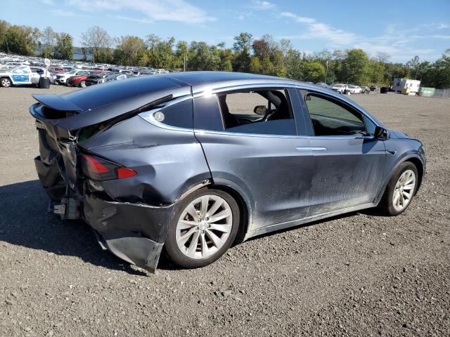Photo 3 from auction – 2017 TESLA MODEL X with VIN 5YJXCBE29HF045897