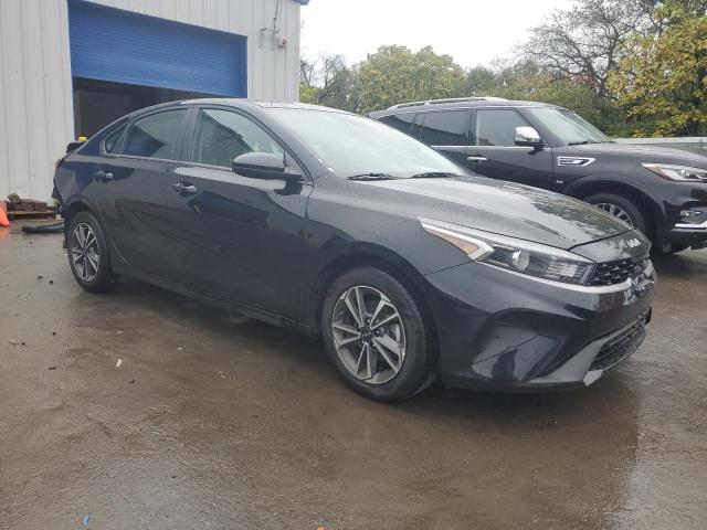 Снимка 4 от търг – 2024 KIA FORTE с VIN 3KPF24AD3RE745049