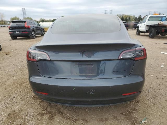 Photo 6 from auction – 2018 TESLA MODEL 3 with VIN 5YJ3E1EB8JF104298