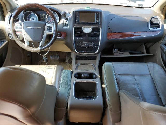 Photo 8 from auction – 2015 CHRYSLER TOWN & COU with VIN 2C4RC1GG8FR528164