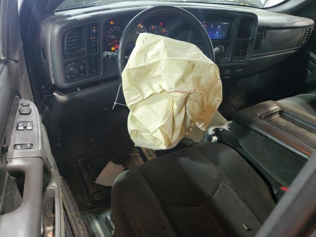 Photo 8 from auction – 2004 CHEVROLET SILVERADO with VIN 2GCEK19TX41364973