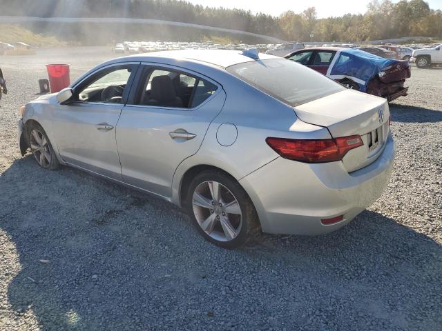 Photo 2 from auction – 2013 ACURA ILX 20 PRE with VIN 19VDE1F52DE003497