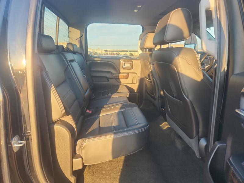 Photo 10 from auction – 2015 GMC SIERRA 2500 with VIN 1GT120E8XFF671646