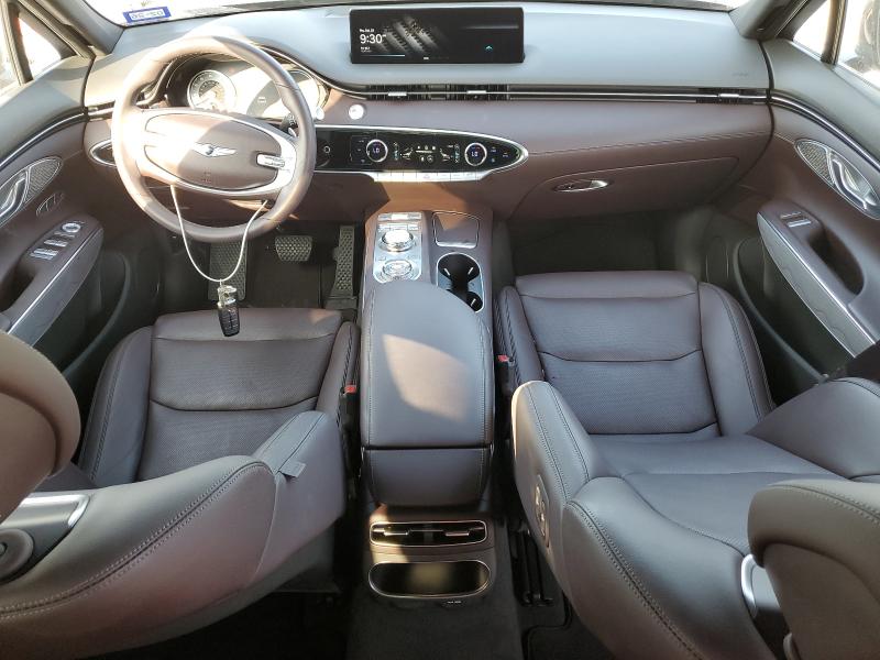 Photo 8 from auction – 2022 GENESIS GV70 BASE with VIN KMUMADTB7NU051589