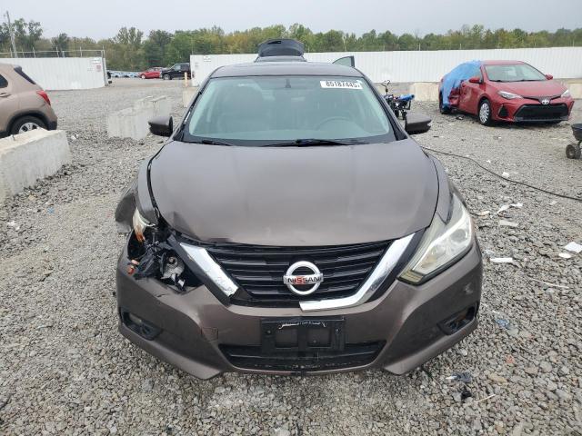 Photo 5 from auction – 2017 NISSAN ALTIMA 2.5 with VIN 1N4AL3AP0HC240304