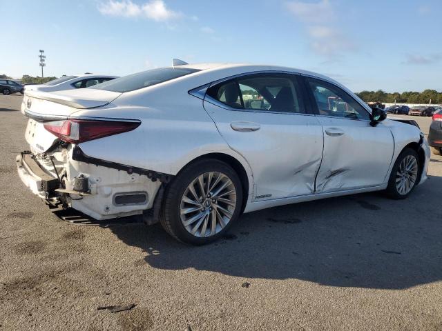 Photo 3 from auction – 2019 LEXUS ES300H with VIN JTHB21B16K2037753