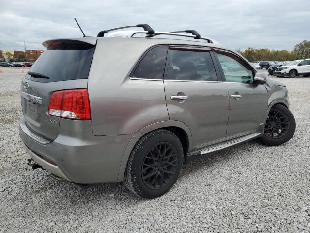 Photo 3 from auction – 2013 KIA SORENTO SX with VIN 5XYKWDA24DG335082