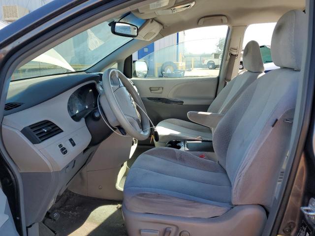 Photo 7 from auction – 2012 TOYOTA SIENNA LE with VIN 5TDKK3DC0CS274857