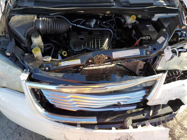 Photo 12 from auction – 2011 CHRYSLER TOWN & COU with VIN 2A4RR5DG1BR647219