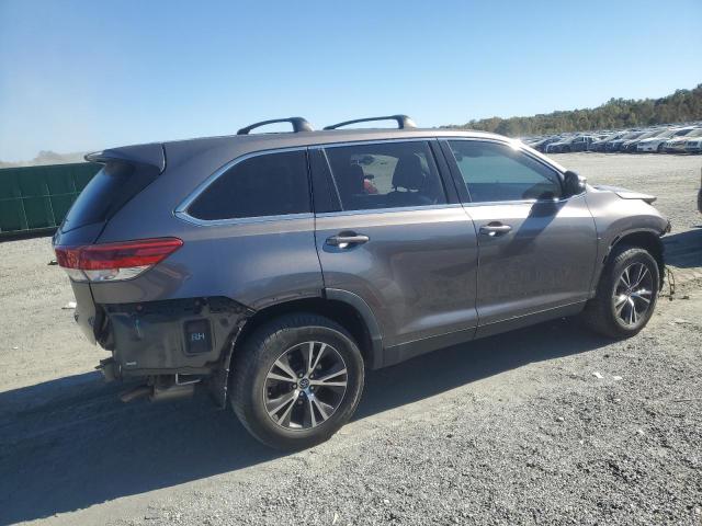 Photo 3 from auction – 2019 TOYOTA HIGHLANDER with VIN 5TDZARFH7KS056300