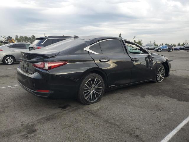 Photo 3 from auction – 2022 LEXUS ES 300H BA with VIN 58ADA1C14NU013346