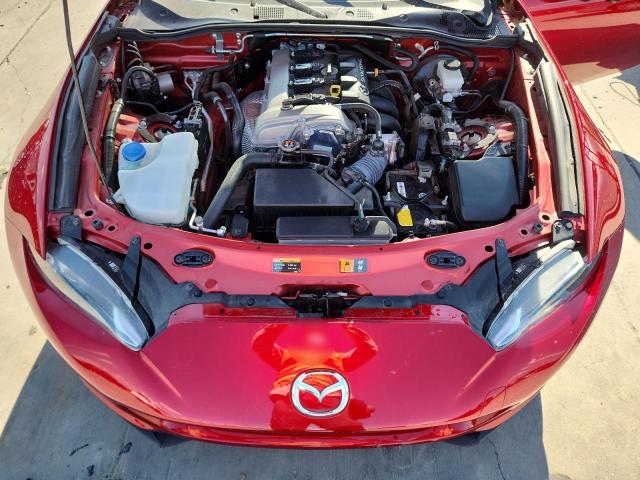 Photo 11 from auction – 2021 MAZDA MX-5 MIATA with VIN JM1NDAM78M0461282
