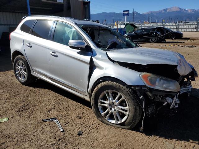 Photo 4 from auction – 2016 VOLVO XC60 with VIN YV4612RK9G2832570