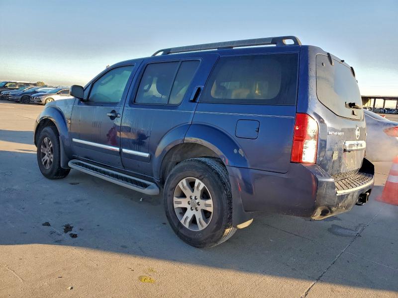 Photo 2 from auction – 2011 NISSAN PATHFINDER with VIN 5N1AR1NN1BC624634