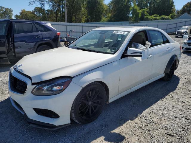 MERCEDES-BENZ E 350 2016 with VIN WDDHF5KB0GB220143 - Photo from auction