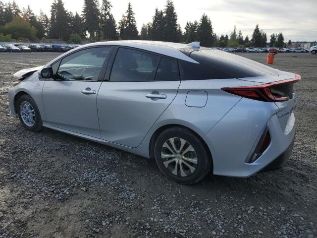 Photo 2 from auction – 2017 TOYOTA PRIUS PRIME with VIN JTDKARFP3H3055955