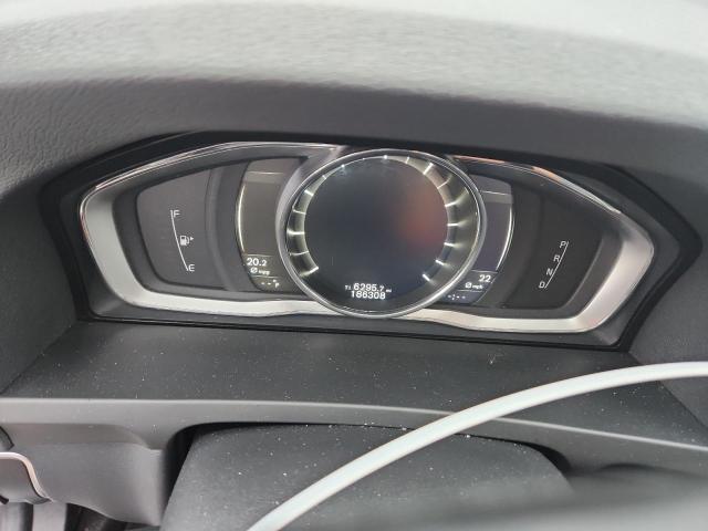 Photo 9 from auction – 2017 VOLVO S60 PREMIER with VIN LYV402TK4HB125690