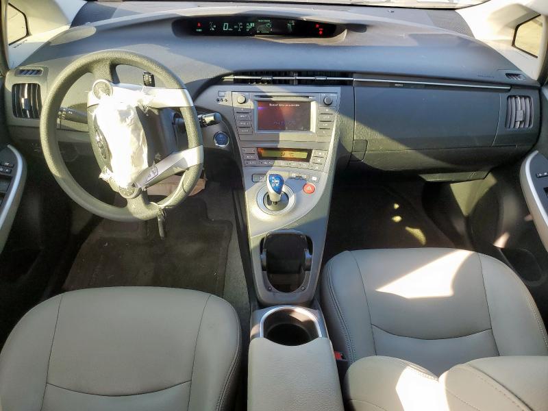Photo 8 from auction – 2015 TOYOTA PRIUS with VIN JTDKN3DUXF1995527
