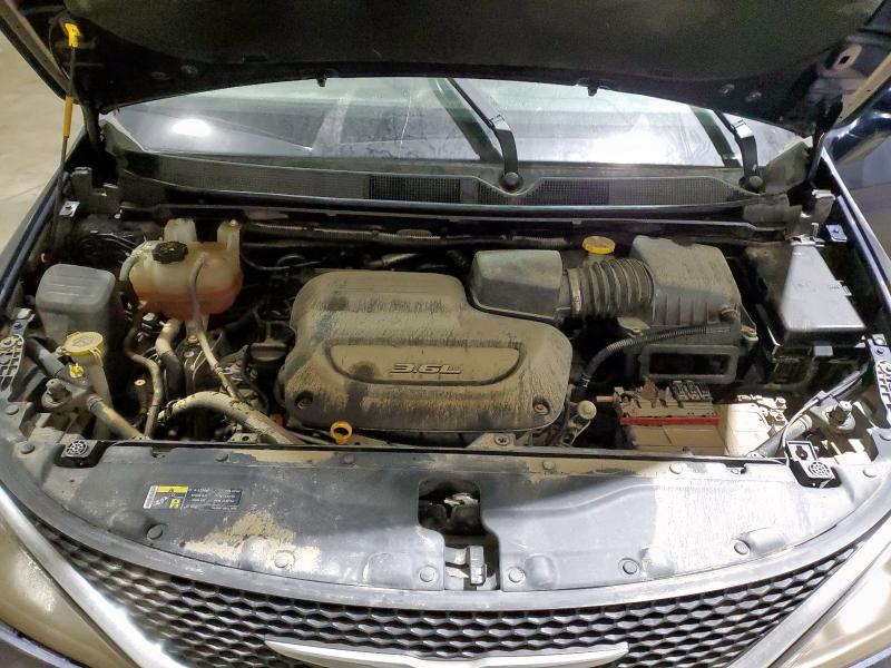 Photo 12 from auction – 2017 CHRYSLER PACIFICA TOURING L PLUS with VIN 2C4RC1EG4HR578033