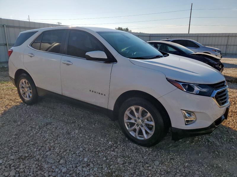 Photo 4 from auction – 2021 CHEVROLET EQUINOX LT with VIN 3GNAXKEV9MS133359