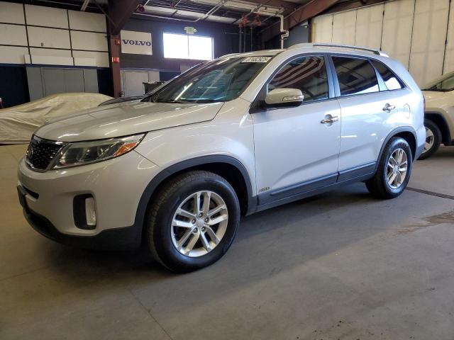 KIA SORENTO LX 2015 with VIN 5XYKTCA69FG593347 - Photo from auction
