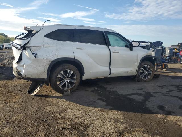 Photo 3 from auction – 2021 TOYOTA HIGHLANDER with VIN 5TDGZRBH4MS544029