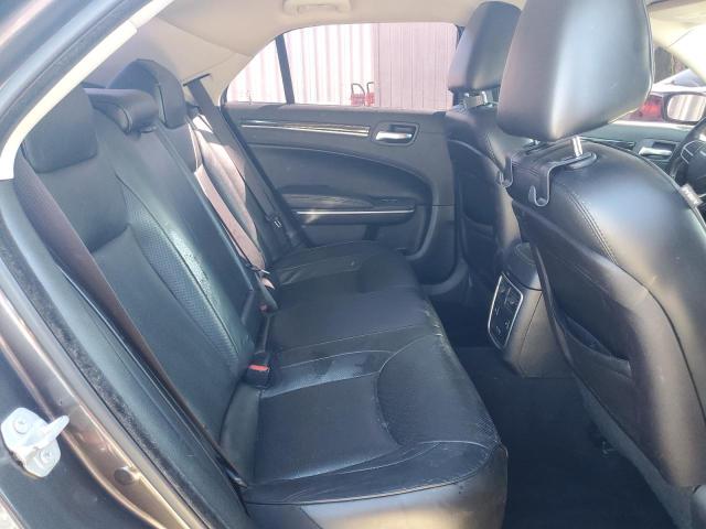 Photo 10 from auction – 2019 CHRYSLER 300 LIMITE with VIN 2C3CCAKG7KH690885