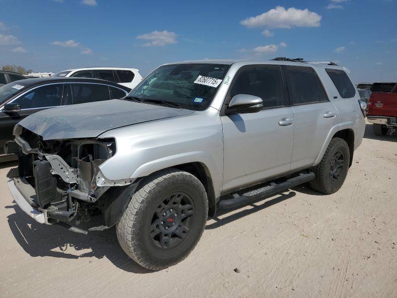 Photo 1 from auction – 2022 TOYOTA 4RUNNER SR with VIN JTEFU5JR8N5274528