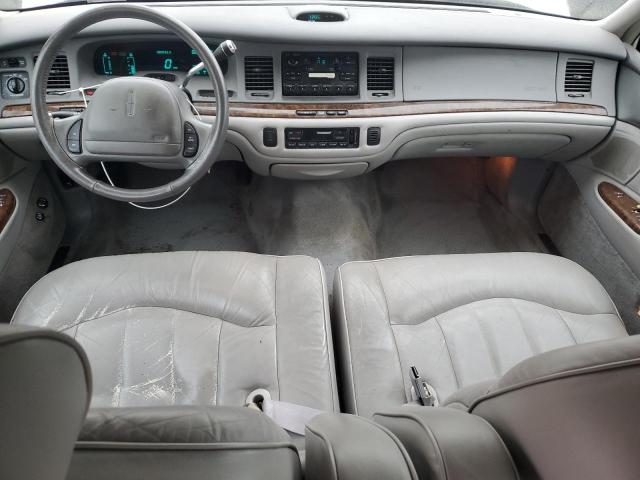 Photo 8 from auction – 1997 LINCOLN TOWN CAR E with VIN 1LNLM81W2VY641061