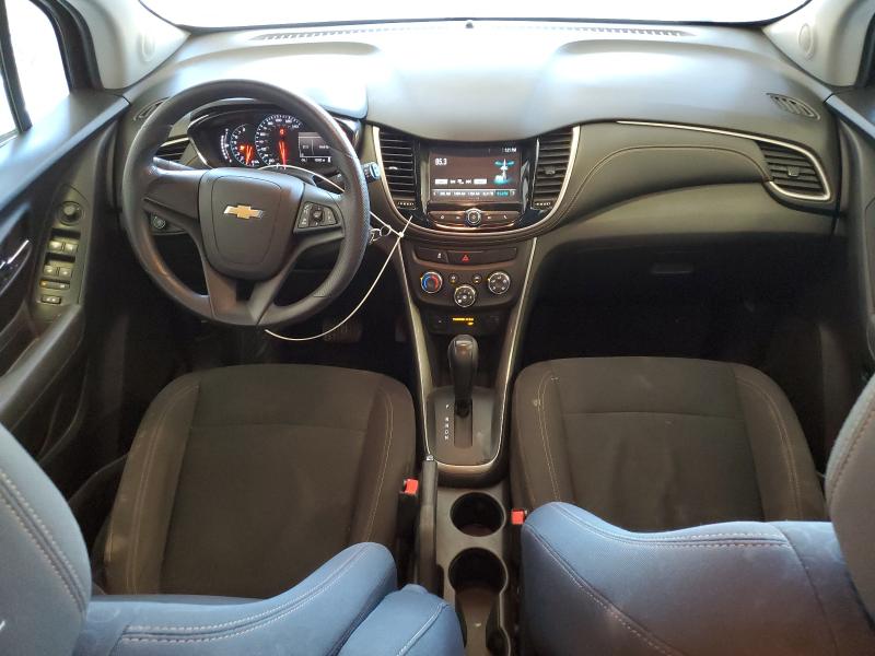 Photo 8 from auction – 2017 CHEVROLET TRAX LS with VIN KL7CJKSB9HB260964