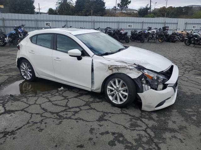 Photo 4 from auction – 2017 MAZDA 3 TOURING with VIN JM1BN1L37H1117652