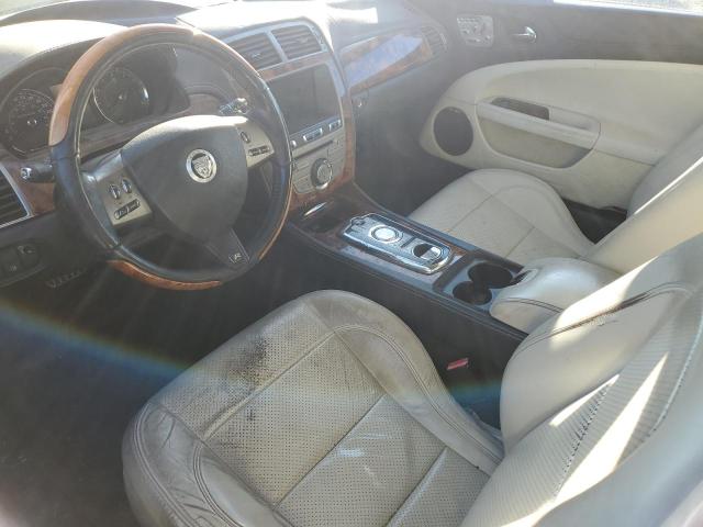 Foto 8 de la subasta – 2010 JAGUAR XKR con VIN SAJXA4EC6AMB38047