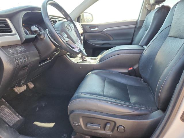 Photo 7 from auction – 2017 TOYOTA HIGHLANDER with VIN 5TDDGRFH6HS028702