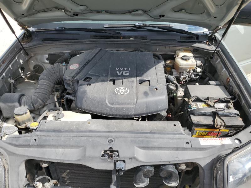 Photo 12 from auction – 2004 TOYOTA 4RUNNER SR with VIN JTEBU14R640027541