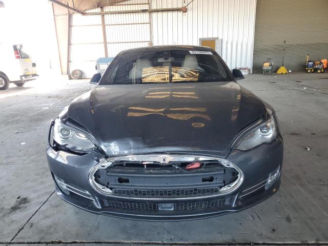 Photo 5 from auction – 2014 TESLA MODEL S with VIN 5YJSA1H15EFP61124