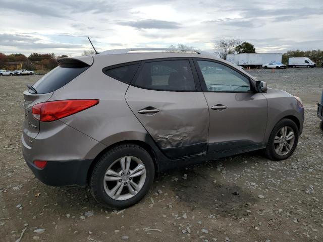 Photo 3 from auction – 2011 HYUNDAI TUCSON GLS with VIN KM8JUCAC8BU309676