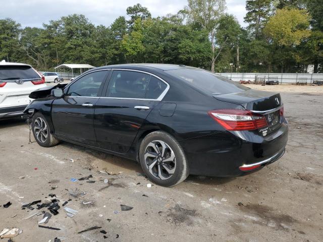 Photo 2 from auction – 2016 HONDA ACCORD with VIN 1HGCR2F01GA012606
