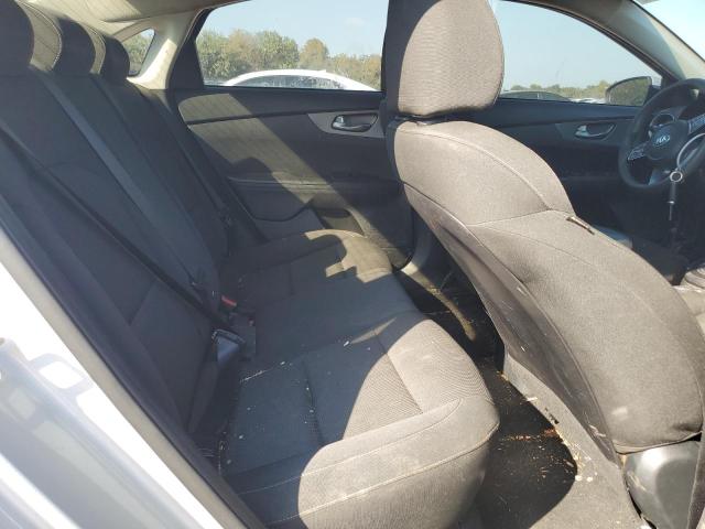 Photo 10 from auction – 2021 KIA FORTE FE with VIN 3KPF24AD2ME293765