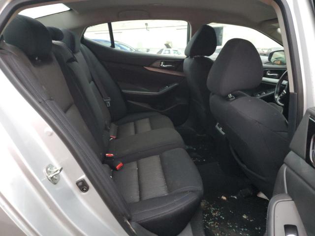 Photo 10 from auction – 2017 NISSAN MAXIMA 3.5S with VIN 1N4AA6AP5HC422202