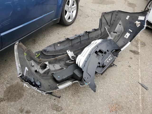 Photo 12 from auction – 2012 CHRYSLER 200 LX with VIN 1C3CCBAB6CN244618